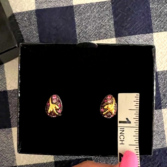 NWT Vintage Joan Rivers Midnight Garden Earrings - Picture 6 of 6